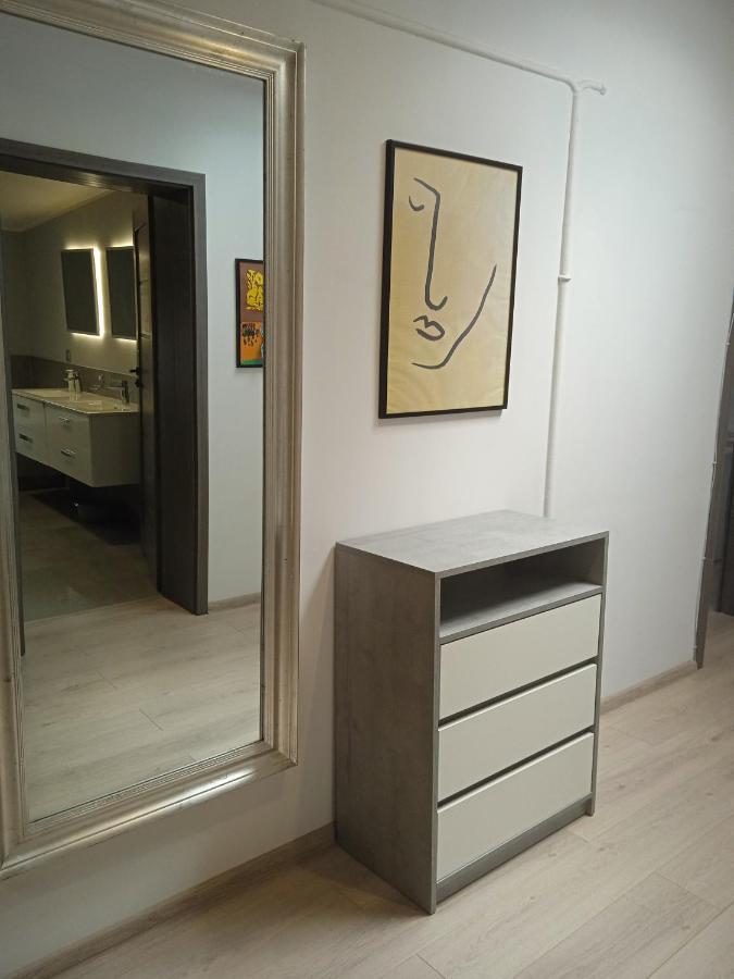 Wolska Apartment 80M2 - 7 People, 3 Rooms Wrocław Extérieur photo
