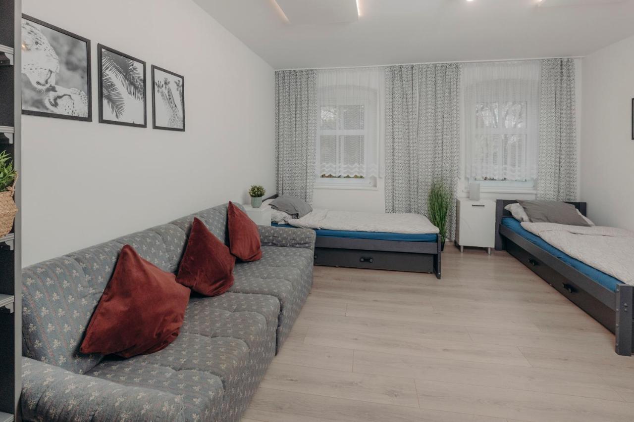 Wolska Apartment 80M2 - 7 People, 3 Rooms Wrocław Extérieur photo